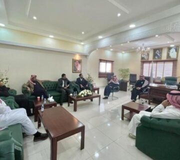 تجارية11 360x320