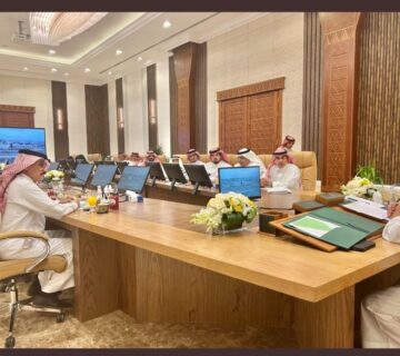 الغرفة استثمار اساسي 360x320